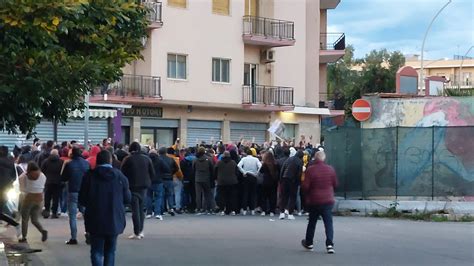 Reggina I Tifosi Contestano La Fenice Anche Fuori Dal Granillo