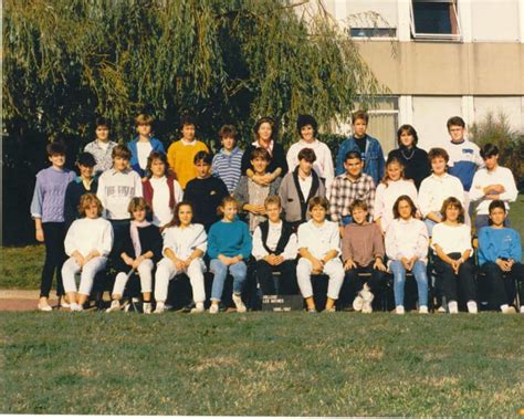 Photo de classe 3 1 de 1987 Collège Les Gâtines René Cassin