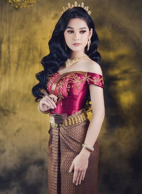 Khmer Wedding Costume