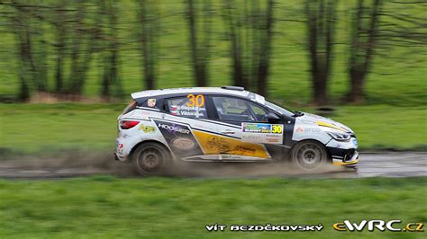 Stejskal V Clav Jun Viktora Stanislav Jun Renault Clio Rs R T