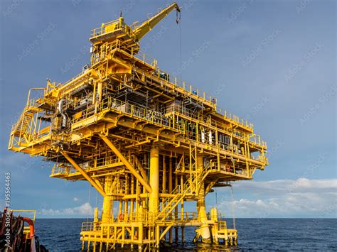 Offshore Oil And Gas Central Processing Platform And Remote Platform Produced Oil Natural Gas