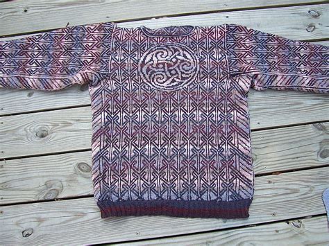 Ravelry Gordian Knot Modified Drop Pullover Pattern By Meg Swansen