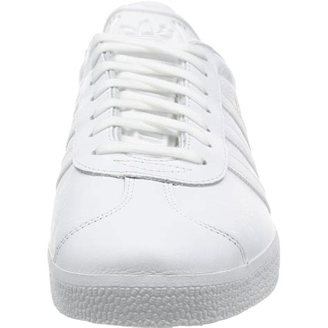 Adidas Gazelle Low Top Sneakers In Ftwr White Ftwr White Gold Met