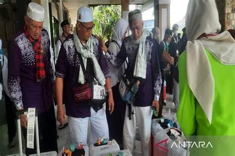 Jamaah Debarkasi Solo Wafat Di Tanah Suci Bertambah Jadi Orang