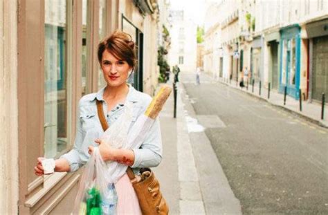 How French Women Stay Slim Easily —