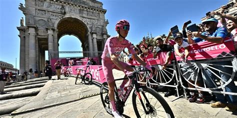 Il Giro D Italia Incorona Pogacar L Ultima Tappa A Roma La Vince