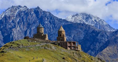 Kazbegi o Stepantsminda, perla della Georgia - Dimensione Suono Soft