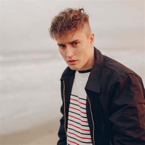 Sam Fender Heart Lyrics