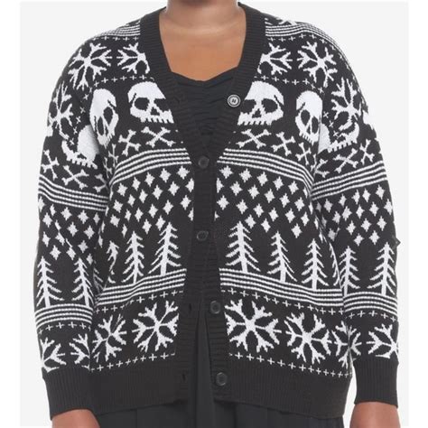 Hot Topic Sweaters Hot Topic Skulls Bones Fair Isle Girls Oversized Cardigan Plus Size