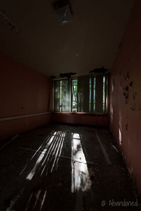 Monticello Hospital Abandoned