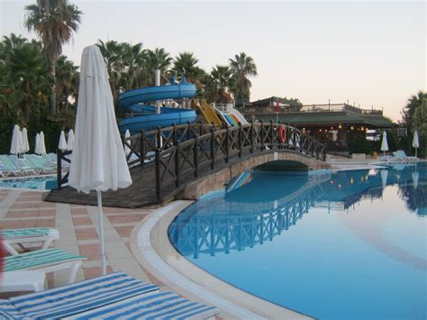 Hotel Holiday Garden Resort, Turecko Turecká riviéra - 7 859 Kč Invia