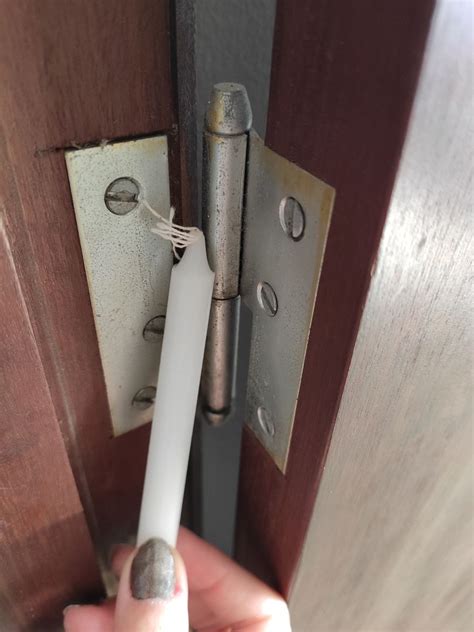 How To Stop Squeaky Door Hinges 5 Options Homify