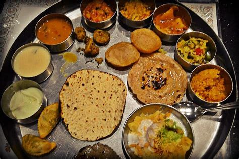 Gujarati Thali Ahmedabad Gujarati Thali Food Ethnic Recipes