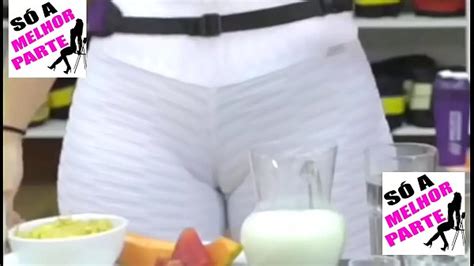 KELLY KEY GOSTOSA A BUCETA RACHANDO A CALÇA LEGGING BIG PUSSY CAMEL TOE XNXX