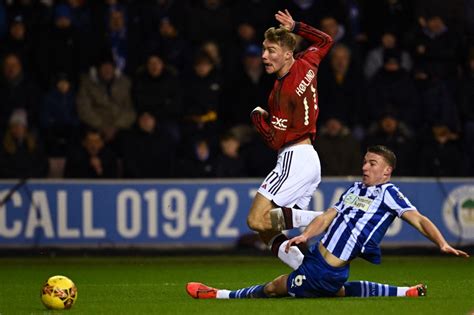 Veja Fotos De Wigan X Manchester United Pela Terceira Fase Da Copa Da