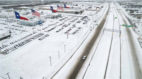 Winter Storm Wreaks Havoc On Central Northeast Us