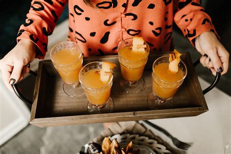 Hot Spiked Apple Cider KBStyled