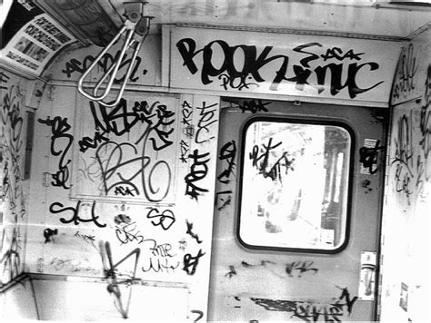 Graffiti Subway 1978 Nyc Subway Mta B Train On The El 50th 55th St