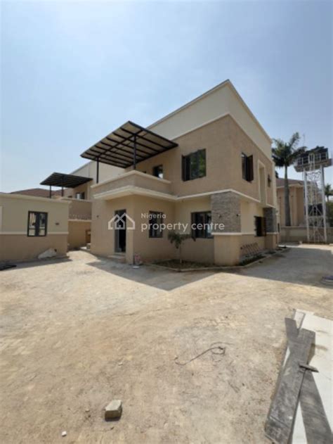 For Sale Luxury Bedrooms Semi Detached Home With Rooms Bq