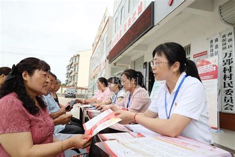 安徽滁州：一线接访听民声解民忧 人民图片网