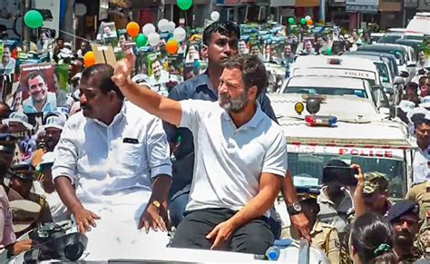 LS Polls Rahul Gandhi Takes Out Road Show In Wayanad