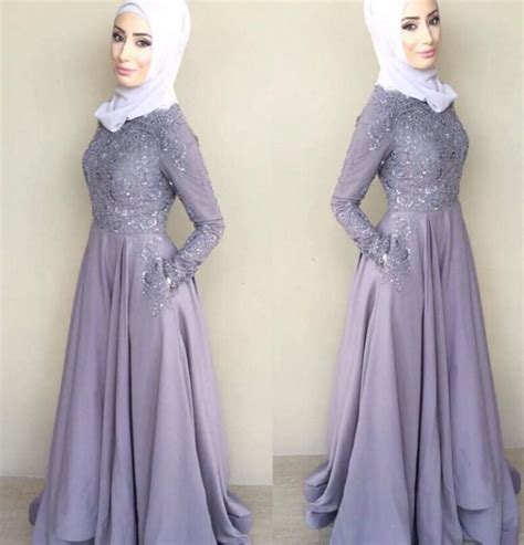 2016 Lace A Line Arabic Muslim Bridesmaid Dresses Crew Long Sleeves