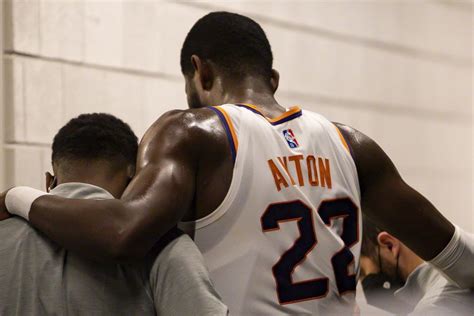 Deandre Ayton S Injury Status For Suns Spurs Game Fastbreak On Fannation