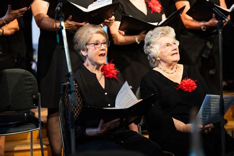Elmbridge Choir About Us