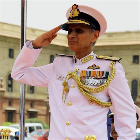 Indiasalutes Punita Arora First Woman Lieutenant General Of Indian Army