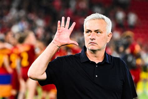 Mercato José Mourinho fixé sur son retour à Chelsea foot11