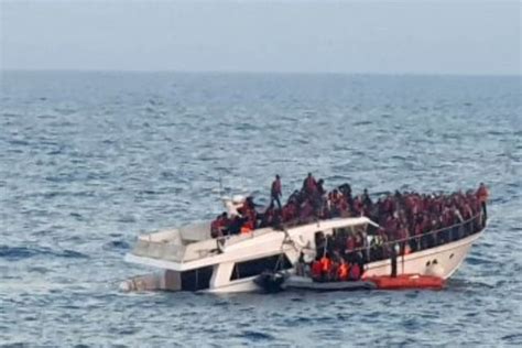 5 Dead Dozens Believed Missing After 3 Shipwrecks Of Migrant Boats Off