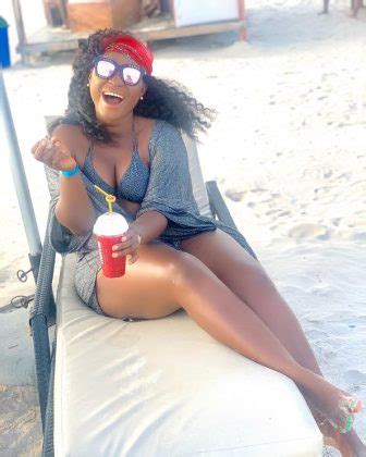 Actress Destiny Etiko Stuns Fans With A Sexy Bikini Pics