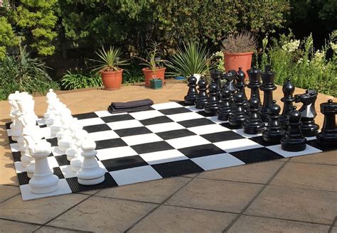 64cm large garden chess set – House of Chess