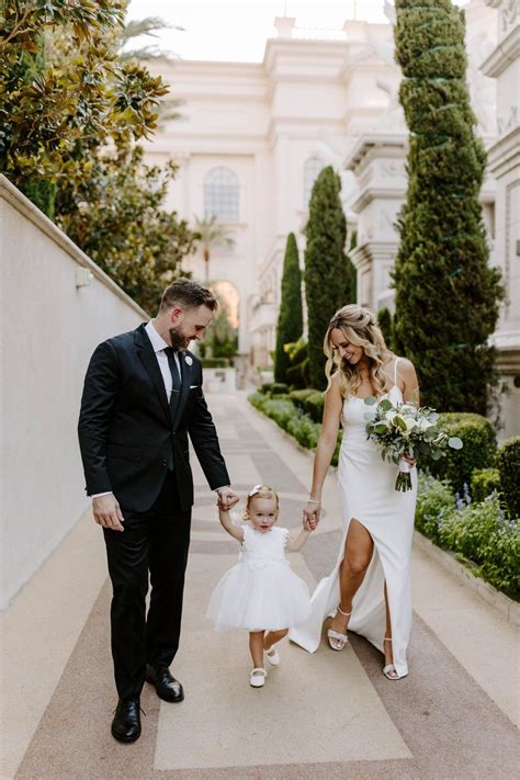 Las Vegas Wedding Photographers Las Vegas Weddings Outdoor Wedding