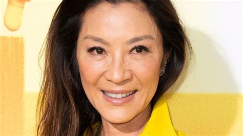 Golden Globes Michelle Yeoh Will Ferrell Angela Bassett Will Present Awards Newsday