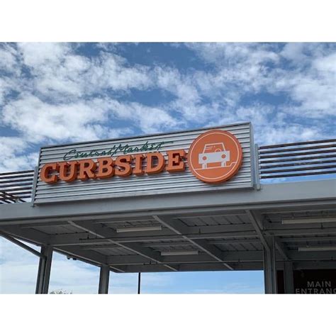 Central Market Curbside Pickup & Delivery, 4001 N Lamar Blvd, Austin ...