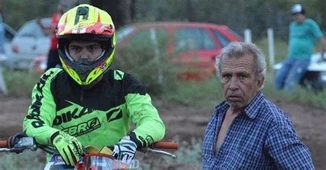 Padre Del Wey Zapata Bacur Esta Carrera La Ganamos Porque Nos Sobran