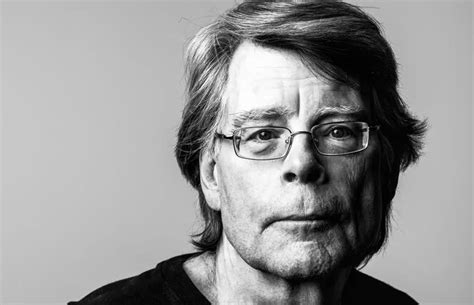 Short Biography Of The Stephen Edwin King