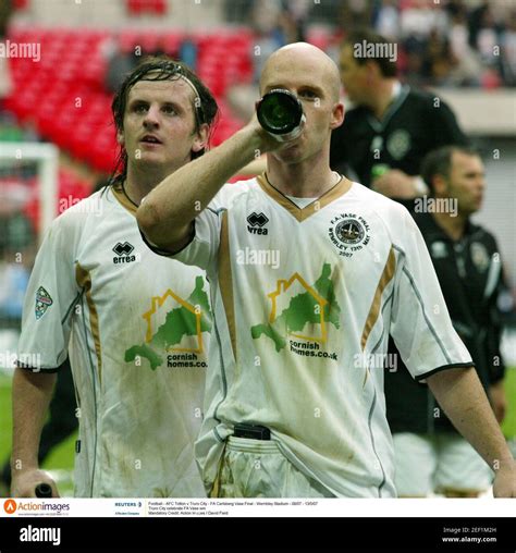 The fa carlsberg vase hi-res stock photography and images - Alamy
