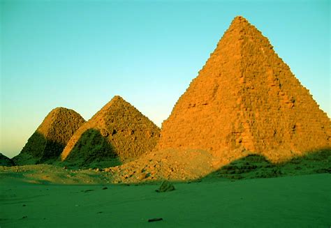 Pyramids In The Sudan Nubia Crystalinks