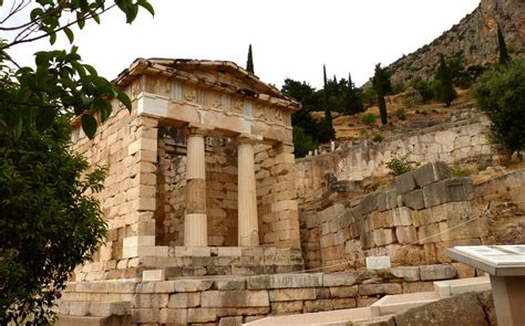 Filedelphi Treasury Of Athens Wikimedia Commons