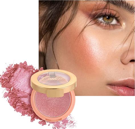 Oulac Shimmering Powdery Blusher For Cheeks Brighten Skin As