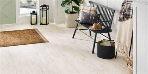 Best White Laminate Flooring