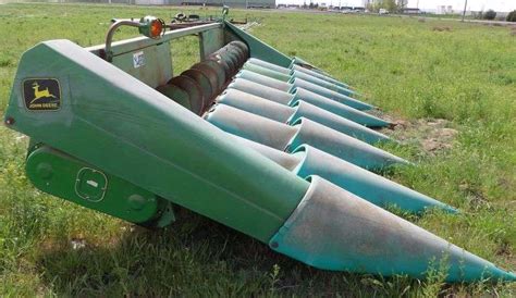 M John Deere Corn Header Pickett Auction Service