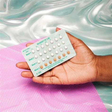 6 Twenty-Somethings in NYC on Contraception for Women