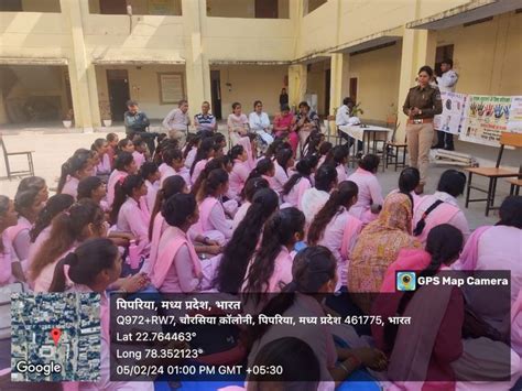 Awareness Workshop Organized In Girls College गर्ल्स कॉलेज में जागरूकता कार्यशाला का हुआ आयोजन