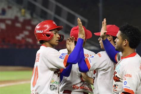 B Isbol Juvenil Cocl Logra Repunte Hist Rico Para Coronarse Campe N