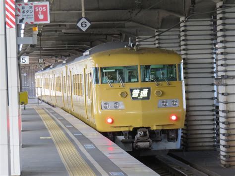 新条 On Twitter 117系岡山車e編成運用 423土 29金 430土 52月 ⑪5703mf→5710mb X X 8 5 X編成番号 X X 5 X X