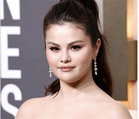 Selena Gomez Lartiste sexplique sur sa prise de poids et répond à