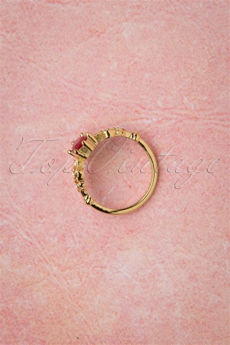 Topvintage Boutique Collection 50s Queen Off Duty Ring In Gold And Red